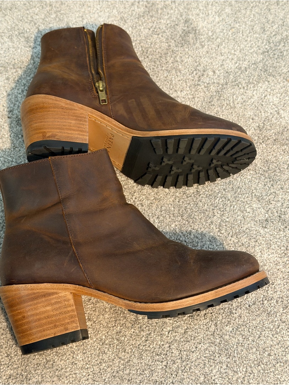 Portland Leather Canyon Cognac Brown Side-Zip Ankle Booties 9.5 - Picture 3 of 6